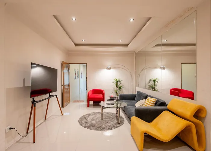 Wonderful Private In Sathorn Center Near Siam Проживание в семье Бангкок
