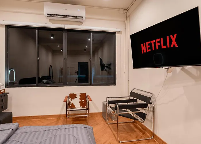 Wonderful Private In Sathorn Center Near Siam Проживание в семье *
