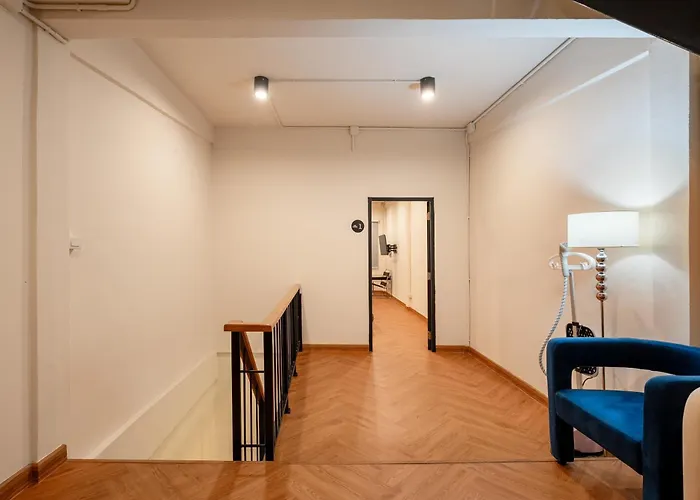 Проживание в семье Wonderful Private In Sathorn Center Near Siam *