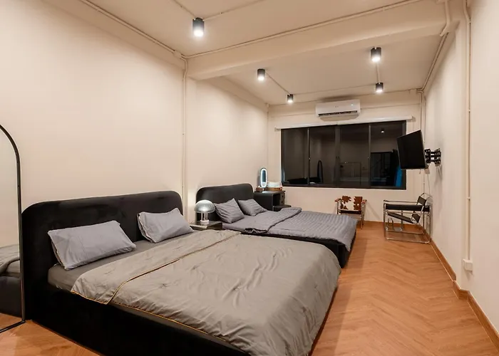 Wonderful Private In Sathorn Center Near Siam * Бангкок