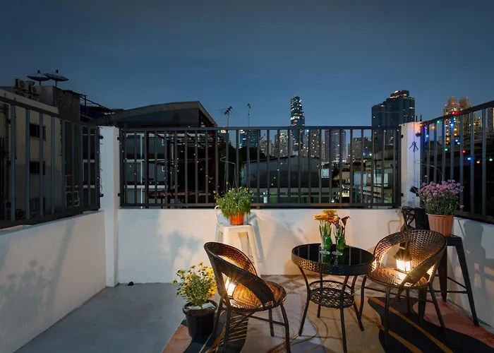 Wonderful Private In Sathorn Center Near Siam * Бангкок